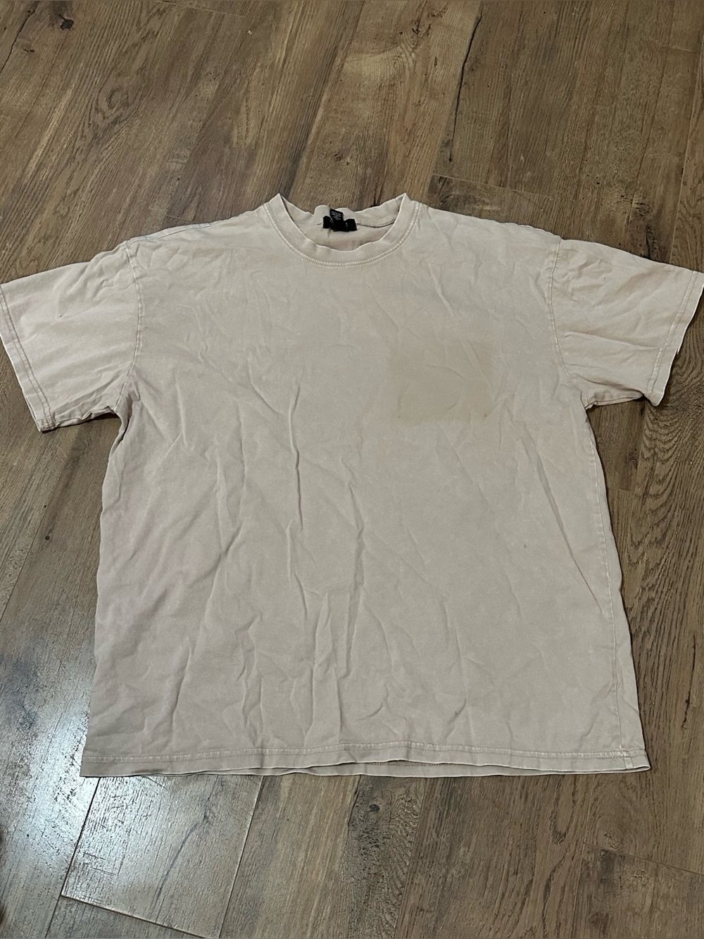 Rue21 Men's Classic Crew Tee in Light Beige